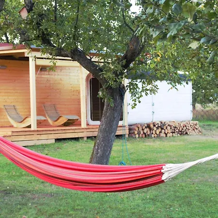 Jurty V Sadu Campismo de Luxo