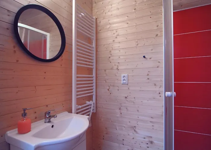 Luxussátor Jurty V Sadu Český Brod