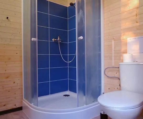 Jurty V Sadu Luksustelt *