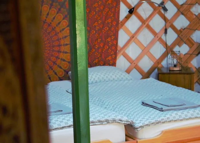 Jurty V Sadu * Český Brod