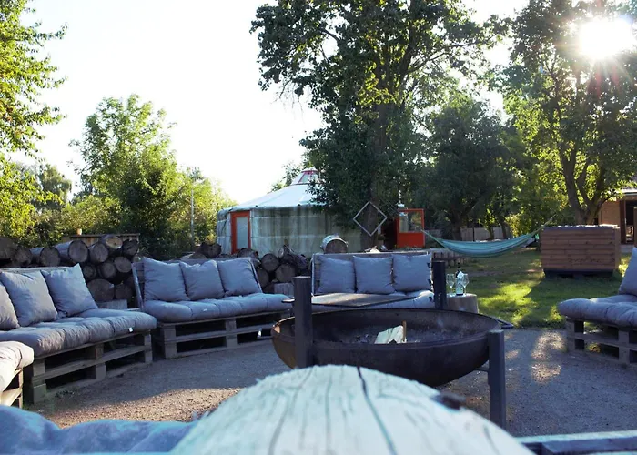 Jurty V Sadu Luxussátor Český Brod