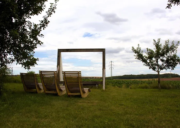 Jurty V Sadu Luxussátor